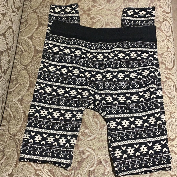 Fleece Leggings- Kohl’s - Picture 2 of 4